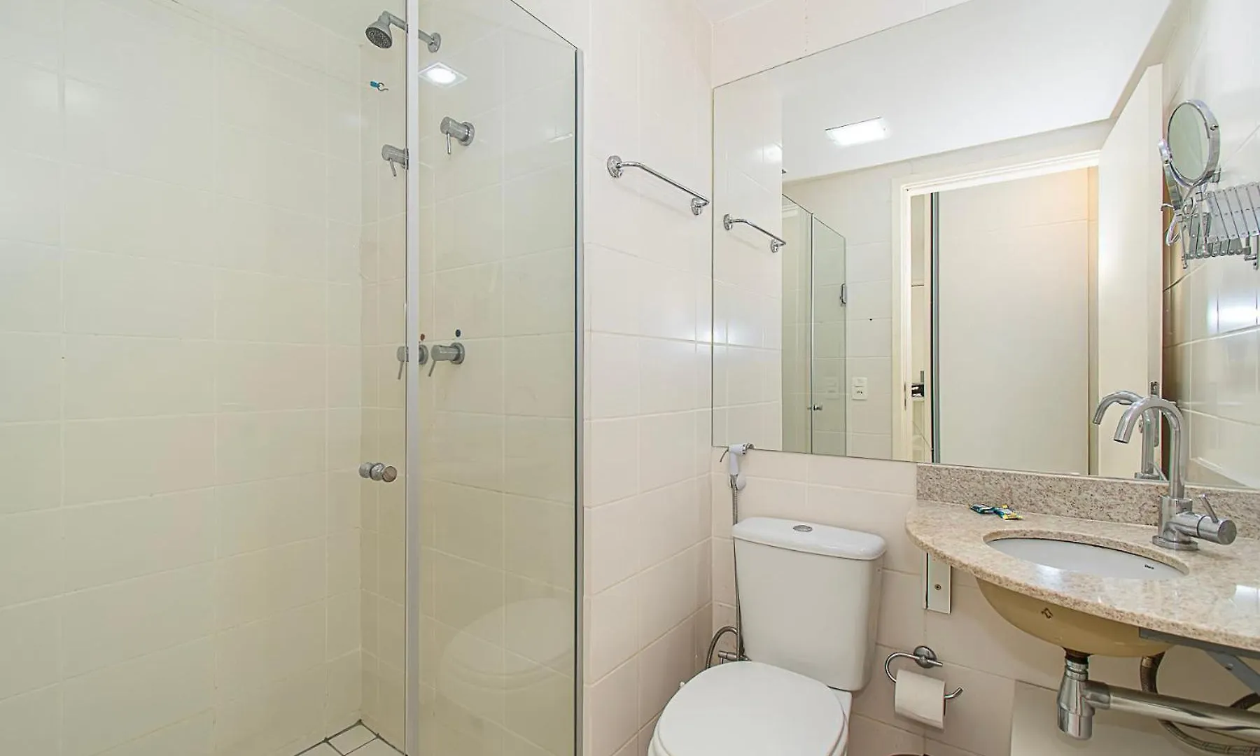Fusion Diaria Brasil 15967 Apartamento Brasília 0*,  Brasil